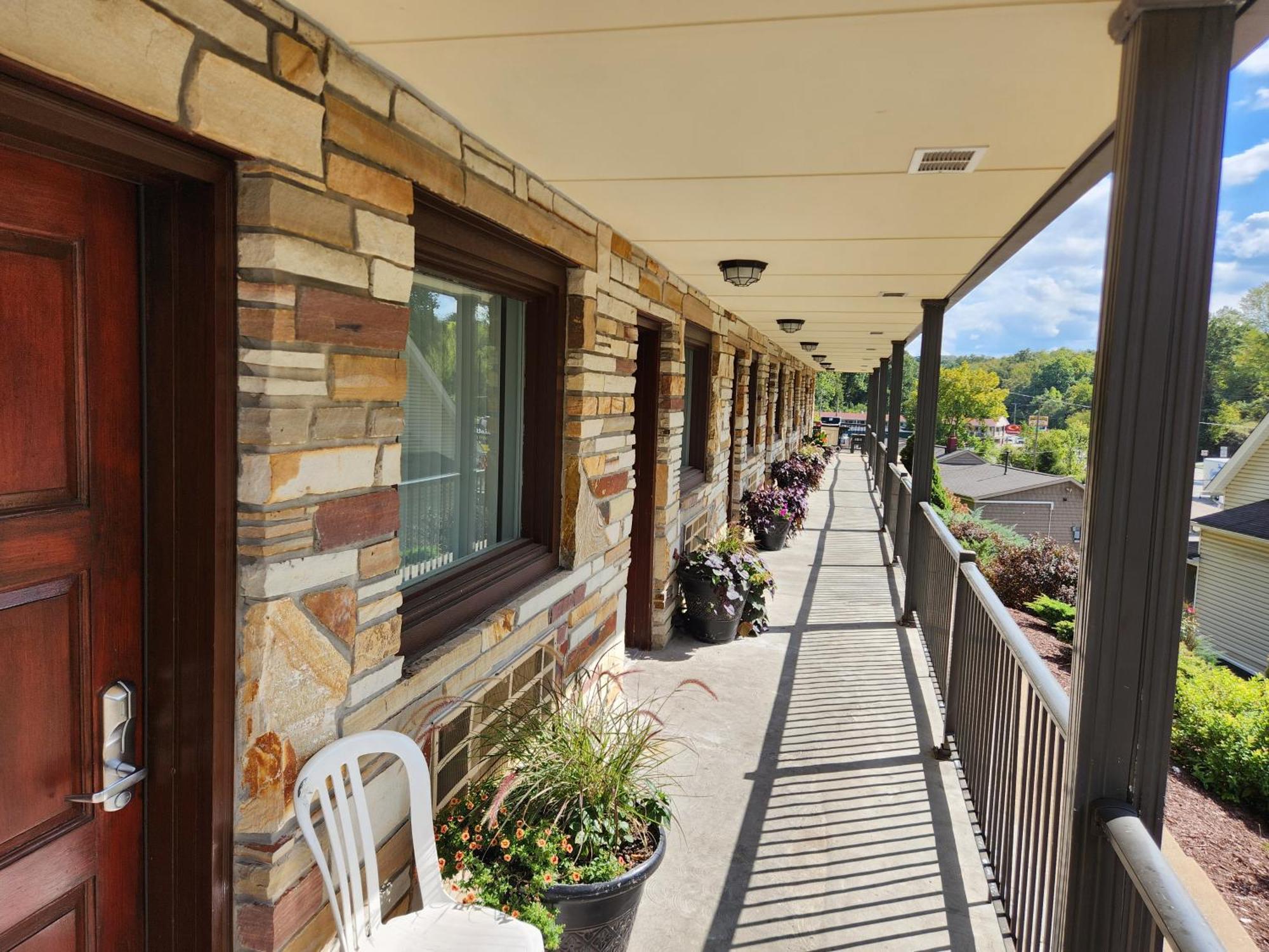 Jefferson Hills Motel Clairton Ngoại thất bức ảnh